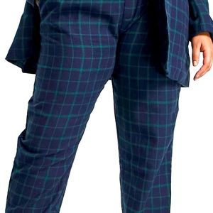 Heartbreak Plus Belted Tailored Pants in Navy and Green